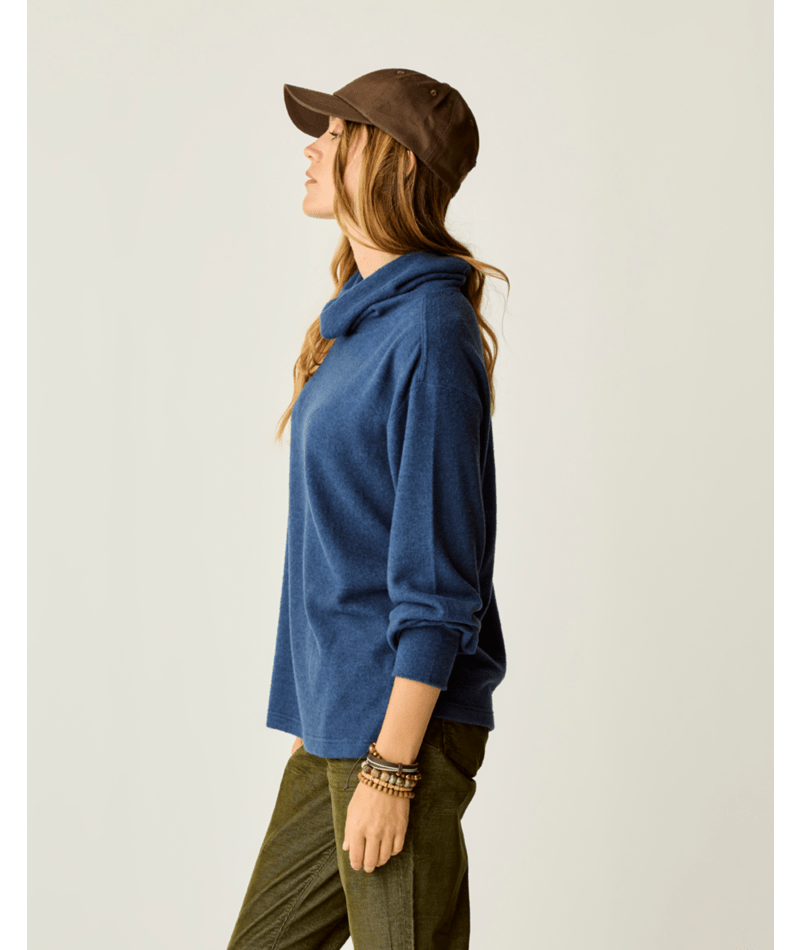 Cove Supersoft Cowl - 581NAVY